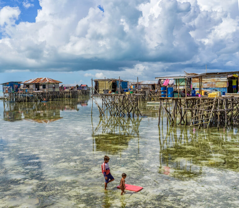 Liu Ming - Bajau-homeland